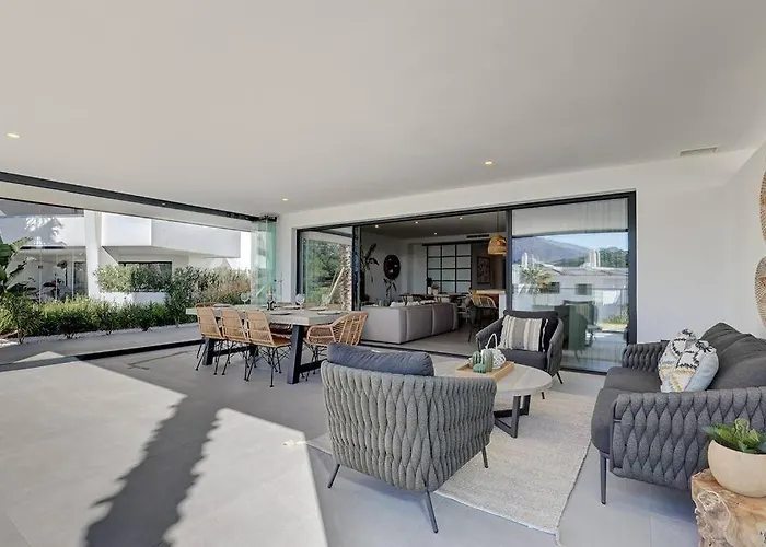 3 Bedroom Ground Floor @ Hills!