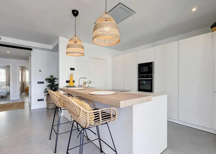 Apartamento 3 Bedroom Ground Floor @ Hills! *