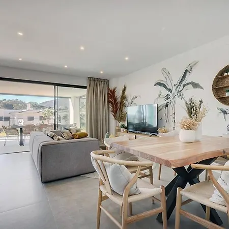 3 Bedroom Ground Floor @ Hills! * Estepona