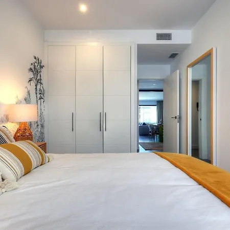 3 Bedroom Ground Floor @ Hills! Apartman