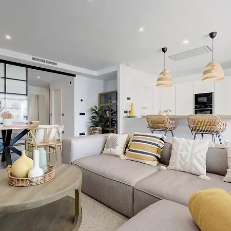 Апартаменти 3 Bedroom Ground Floor @ Hills! Естепона