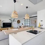 3 Bedroom Ground Floor @ Hills!