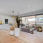 Lägenhet 3 Bedroom Ground Floor @ Hills!