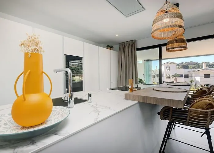 3 Bedroom Ground Floor @ Hills! * Estepona