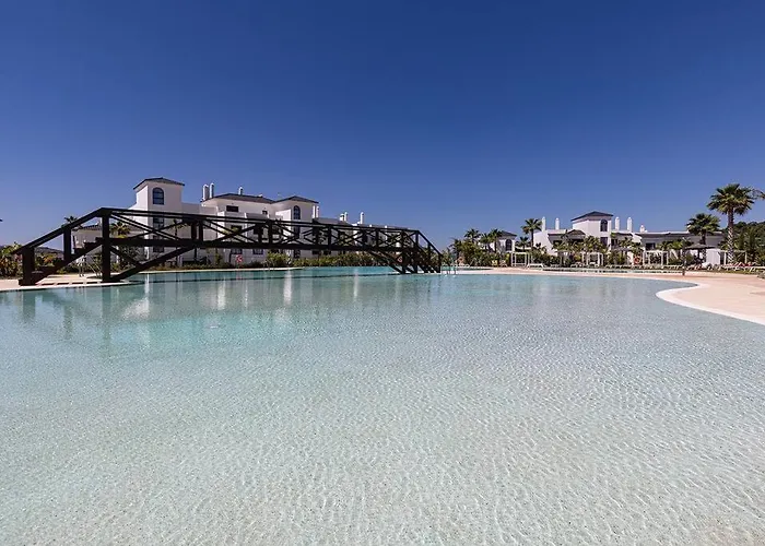 3 Bedroom Ground Floor @ Hills!