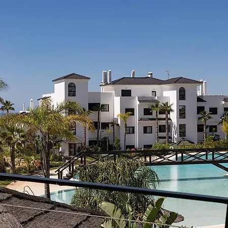 Apartamento 3 Bedroom Ground Floor @ Hills! Estepona